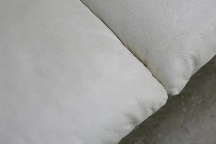 Pamono Maralunga Sofa in White Leather by Vico Magistretti for Cassina, Italy, 1970s New