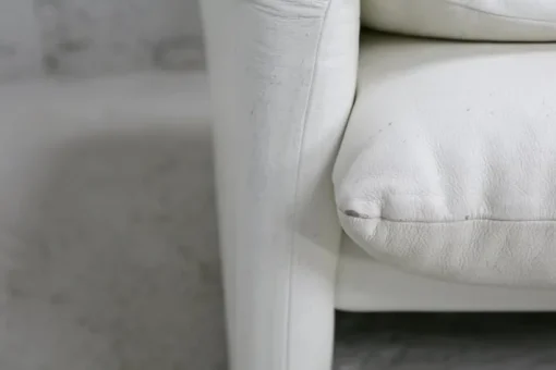 Pamono Maralunga Sofa in White Leather by Vico Magistretti for Cassina, Italy, 1970s New