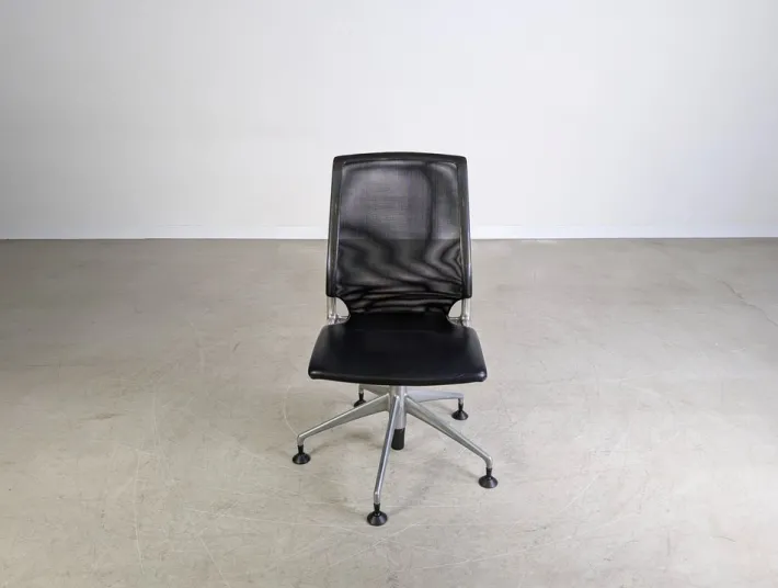 Pamono Medapal Office Chair from Vitra Outlet