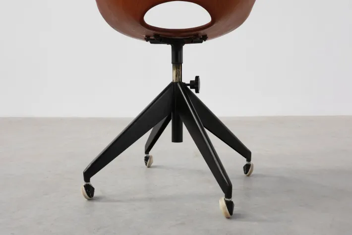 Pamono Medea Office Chair by Vittorio Nobili for Fratelli Tagliabue, 1950s New