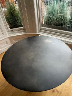 Pamono Metal Round Dining Table by AM.PM, 2010s Online
