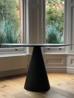 Pamono Metal Round Dining Table by AM.PM, 2010s Online