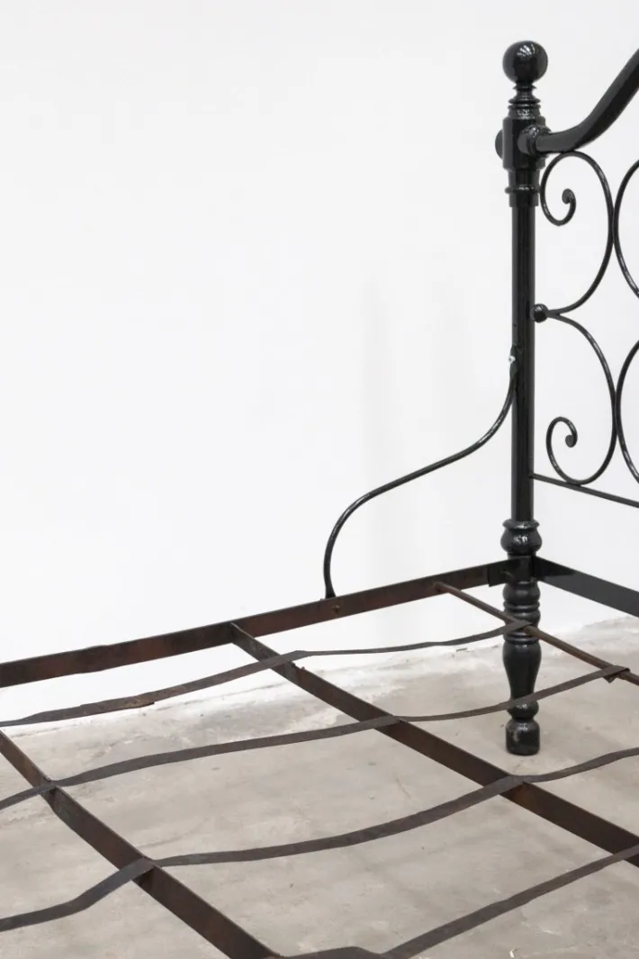Pamono Mid 19th Century Wrought Iron Bed, France Hot