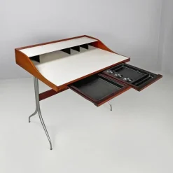 Pamono Mid-Century American Modern Wood & Laminate Desk attributed to George Nelson for Herman Miller, 1960s Hot
