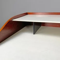 Pamono Mid-Century American Modern Wood & Laminate Desk attributed to George Nelson for Herman Miller, 1960s Hot