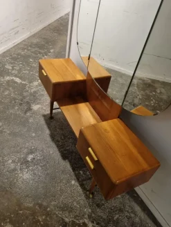 Pamono Mid-Century Art Deco Style Walnut & Brass Dressing Table by A.A. Patijn for Zijlstra Joure Best