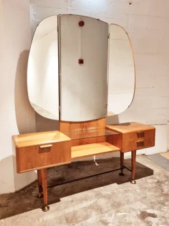 Pamono Mid-Century Art Deco Style Walnut & Brass Dressing Table by A.A. Patijn for Zijlstra Joure Best