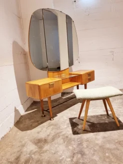 Pamono Mid-Century Art Deco Style Walnut & Brass Dressing Table by A.A. Patijn for Zijlstra Joure Best