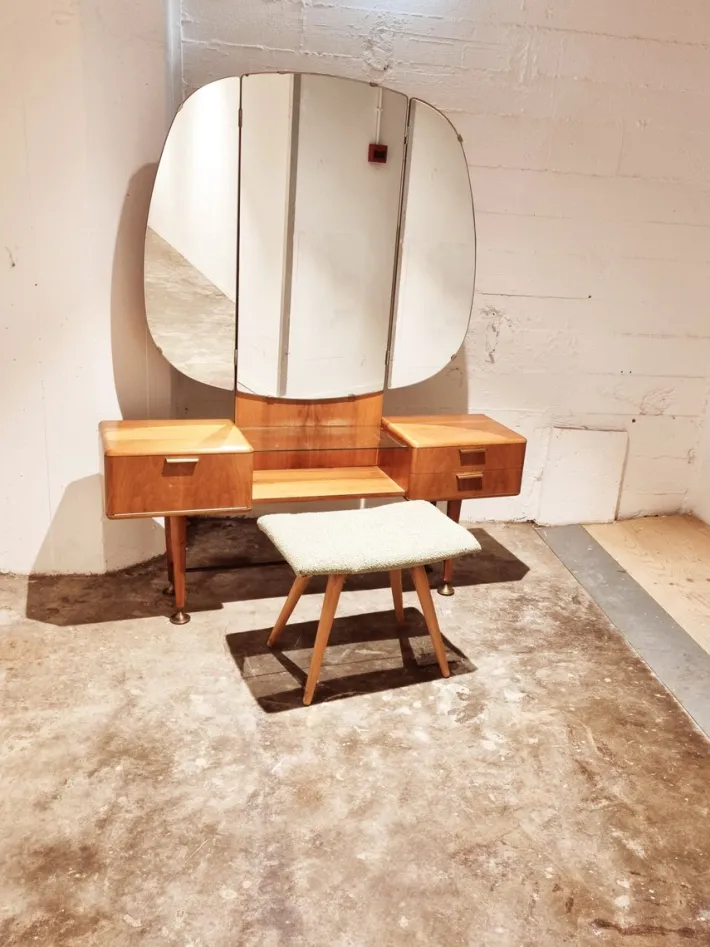 Pamono Mid-Century Art Deco Style Walnut & Brass Dressing Table by A.A. Patijn for Zijlstra Joure Best