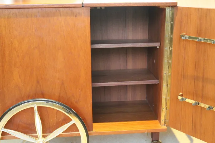 Pamono Mid-Century Bar Cart in the style of Jaques Adnet, 1960s Outlet
