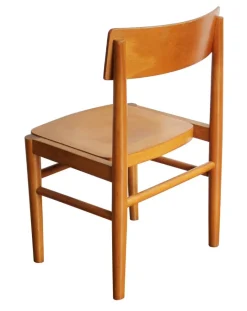Pamono Mid-Century Children's Chair from Ton, 1960s Discount