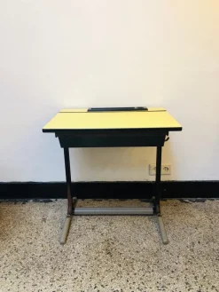 Pamono Mid-Century Childrens Desk, 1950s
