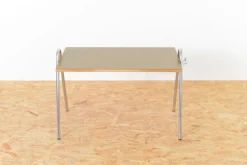Pamono Mid-Century Children's Desk Discount
