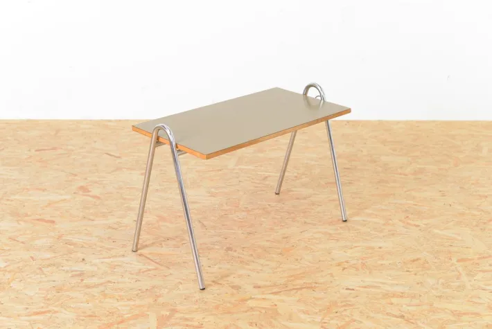 Pamono Mid-Century Children's Desk Discount