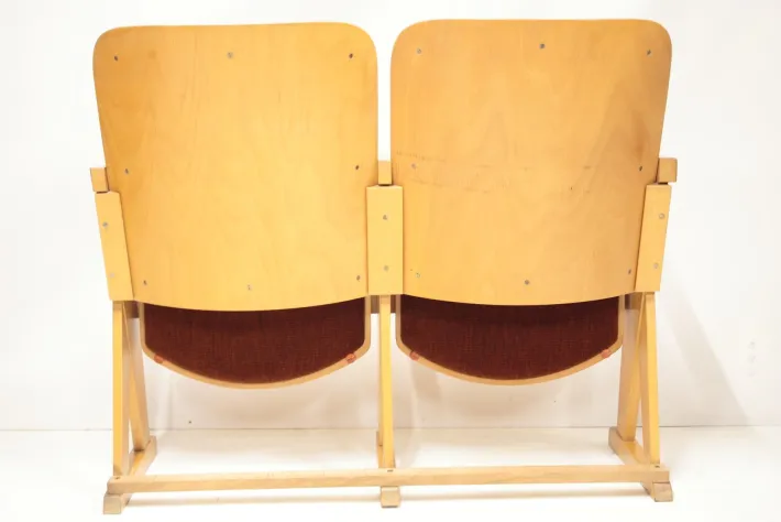 Pamono Mid-Century Cinema Bench from Ton, 1970s Clearance