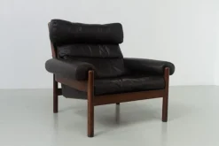 Pamono Mid-Century Danish Leather Lounge Chair in the style of Norell, 1960s Best