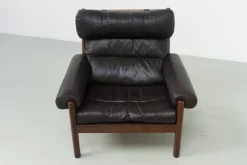 Pamono Mid-Century Danish Leather Lounge Chair in the style of Norell, 1960s Best