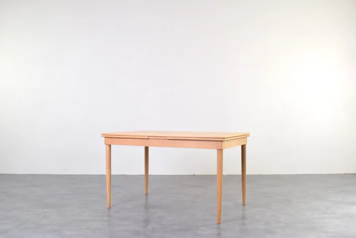 Pamono Mid-Century Danish Oak Extendable Dining Table, 1960s