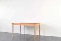 Pamono Mid-Century Danish Oak Extendable Dining Table, 1960s