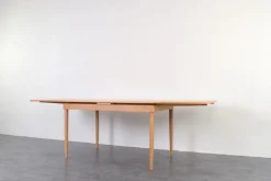 Pamono Mid-Century Danish Oak Extendable Dining Table, 1960s