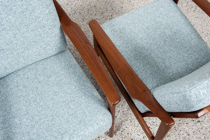 Pamono Mid-Century Danish Sofa Set in Teak attributed to Ib Kofod Larsen, Set of 3 Outlet