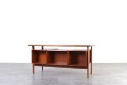 Pamono Mid-Century Danish Teak Executive Desk by Kai Kristiansen for FM Møbler, 1960s Sale