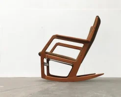 Pamono Mid-Century Danish Teak Model 100 Rocking Chair by Søren Georg Jensen for Kubus Møbler, 1960s Sale