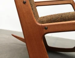 Pamono Mid-Century Danish Teak Model 100 Rocking Chair by Søren Georg Jensen for Kubus Møbler, 1960s Sale
