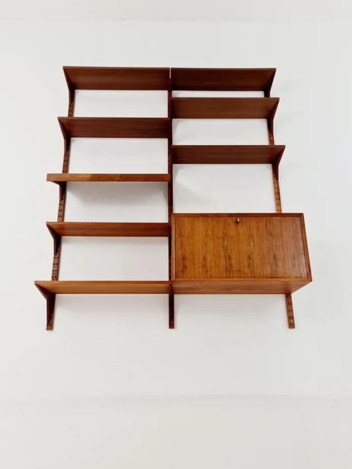 Pamono Mid-Century Danish Walnut Wall Unit with Bar Cabinet by Poul Cadovius for Royal, Denmark, 1960s
