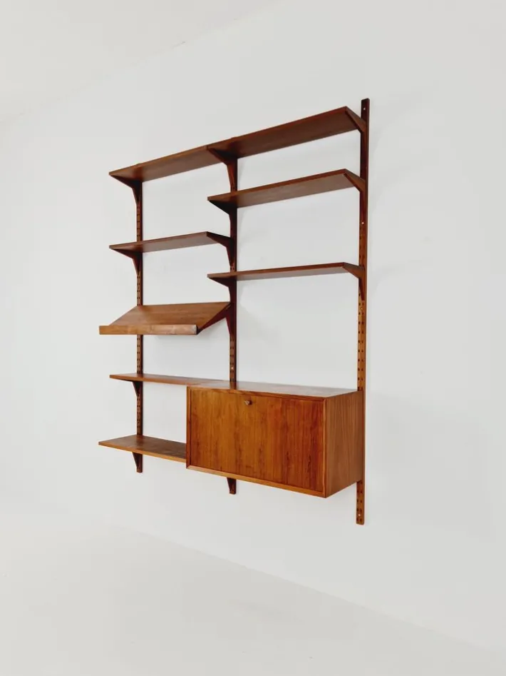 Pamono Mid-Century Danish Walnut Wall Unit with Bar Cabinet by Poul Cadovius for Royal, Denmark, 1960s
