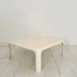 Pamono Mid-Century Demetrio 70 Coffee Table by Vico Magistretti for Artemide, 1970s Sale