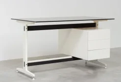 Pamono Mid-Century Desk by Etienne Fermigier, 1970s Outlet