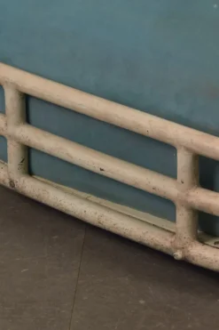 Pamono Mid-Century Iron Lounge Chair Online