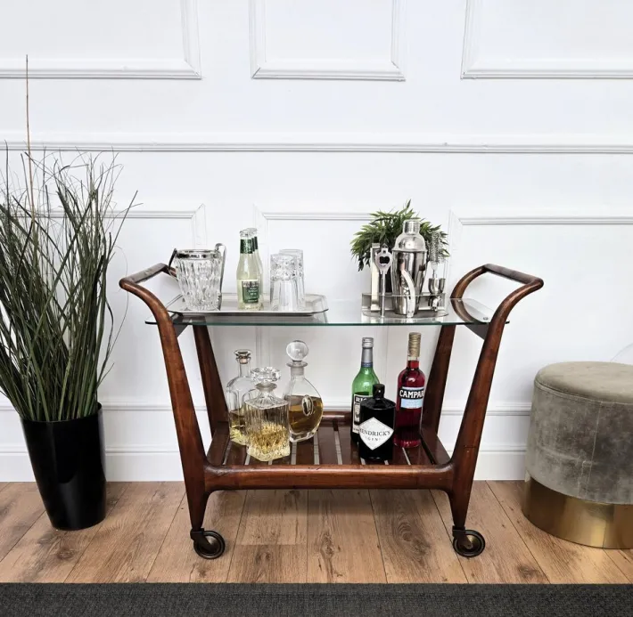 Pamono Mid-Century Italian Art Deco Style Wood and Brass Dry Bar Cart by Paolo Buffa, 1950s Online