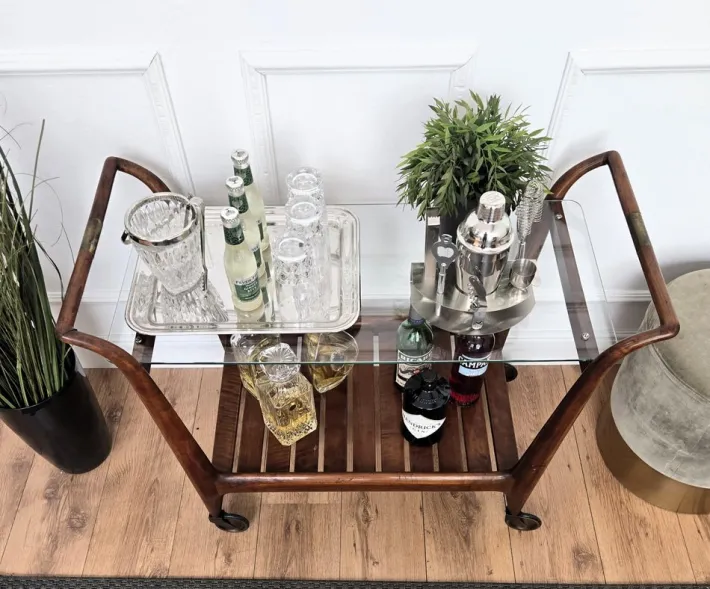 Pamono Mid-Century Italian Art Deco Style Wood and Brass Dry Bar Cart by Paolo Buffa, 1950s Online