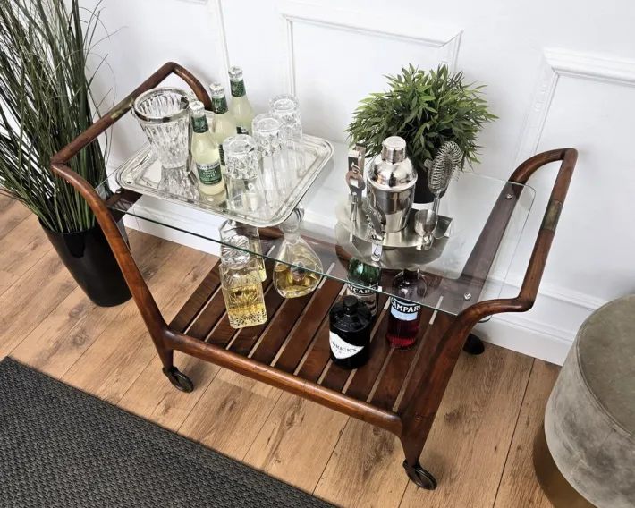 Pamono Mid-Century Italian Art Deco Style Wood and Brass Dry Bar Cart by Paolo Buffa, 1950s Online