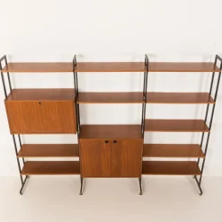 Pamono Mid-Century Italian Free-Standing 3-Bay Wall Unit in Teak, 1970s Outlet