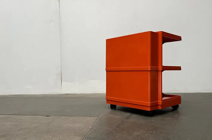 Pamono Mid-Century Italian Space Age Bar Trolley or Side Table by Giovanni Pelis for Stile Neolt, 1960s Best