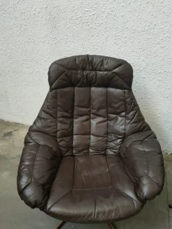 Pamono Mid-Century Leather Swivel Armchair from Bramin, Denmark Hot