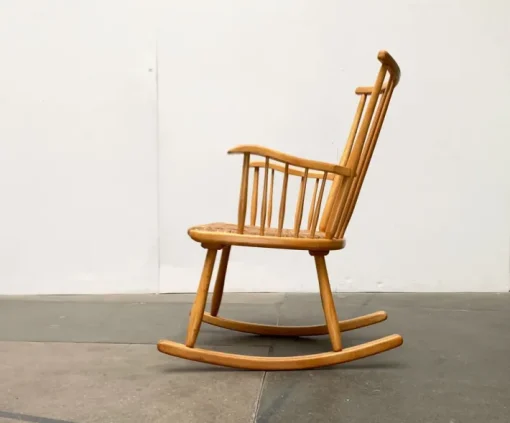 Pamono Mid-Century Model WK-S 7 Beech Rocking Chair by Arno Lambrecht for Wk Möbel, 1950s Sale