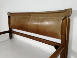 Pamono Mid-Century Modern Bed in Wood and Leather Online
