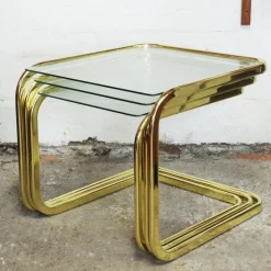 Pamono Mid-Century Modern Brass and Smoked Glass Nesting Tables by Milo Baughman, 1970s, Set of 3 Best