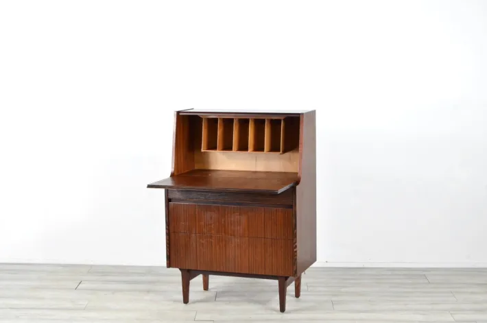 Pamono Mid-Century Modern British Teak Secretaire from Elliots of Newbury, 1960s Sale
