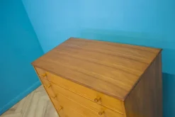 Pamono Mid-Century Modern Chest of Drawers in Walnut by Alfred Cox, 1950s Sale