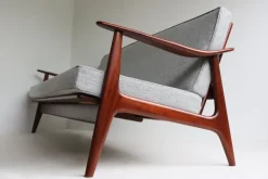 Pamono Mid-Century Modern Danish Three-Seater Sofa in Teak, 1950