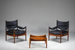 Pamono Mid-Century Modern Danish Armchairs and Coffee Table by Kristian Vedel for Sören Willadsen, 1960s, Set of 3 Discount