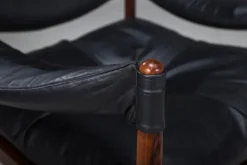 Pamono Mid-Century Modern Danish Armchairs and Coffee Table by Kristian Vedel for Sören Willadsen, 1960s, Set of 3 Discount