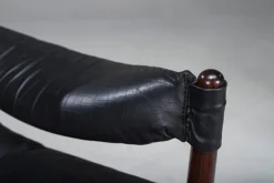 Pamono Mid-Century Modern Danish Armchairs and Coffee Table by Kristian Vedel for Sören Willadsen, 1960s, Set of 3 Discount