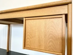 Pamono Mid-Century Modern Danish Oak Desk with Sliding Top by Peter Lovig Nielsen for Løvig, 1960s Clearance