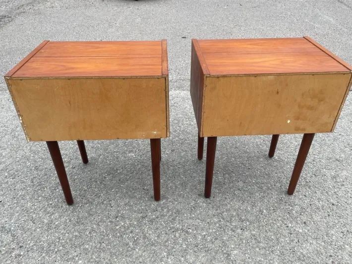 Pamono Mid-Century Modern Danish Teak Nightstands, 1964, Set of 2 New